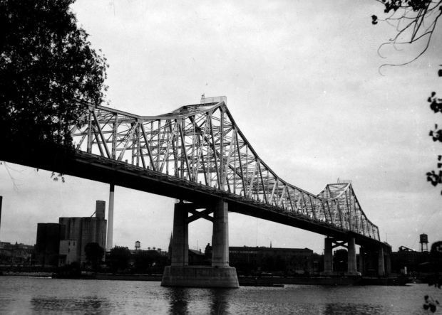 Winona interstate bridge